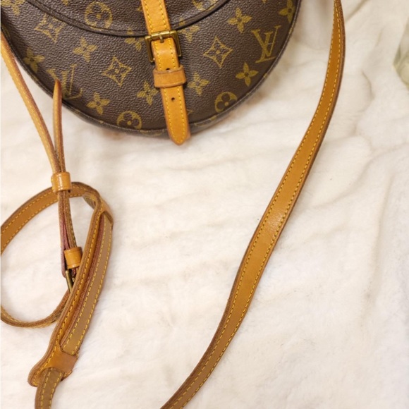 Authentic Louis Vuitton chantilly mm crossbody shoulder bag - Picture 13 of 15